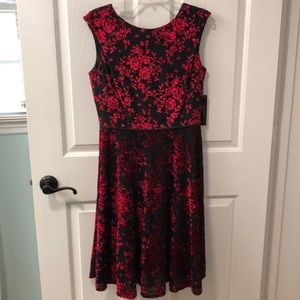 Tahari black and red floral midi cocktail dress 8